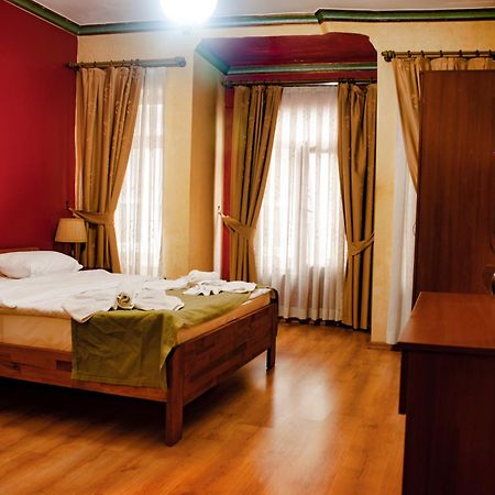 Istanbul Irish Hotel מראה חיצוני תמונה
