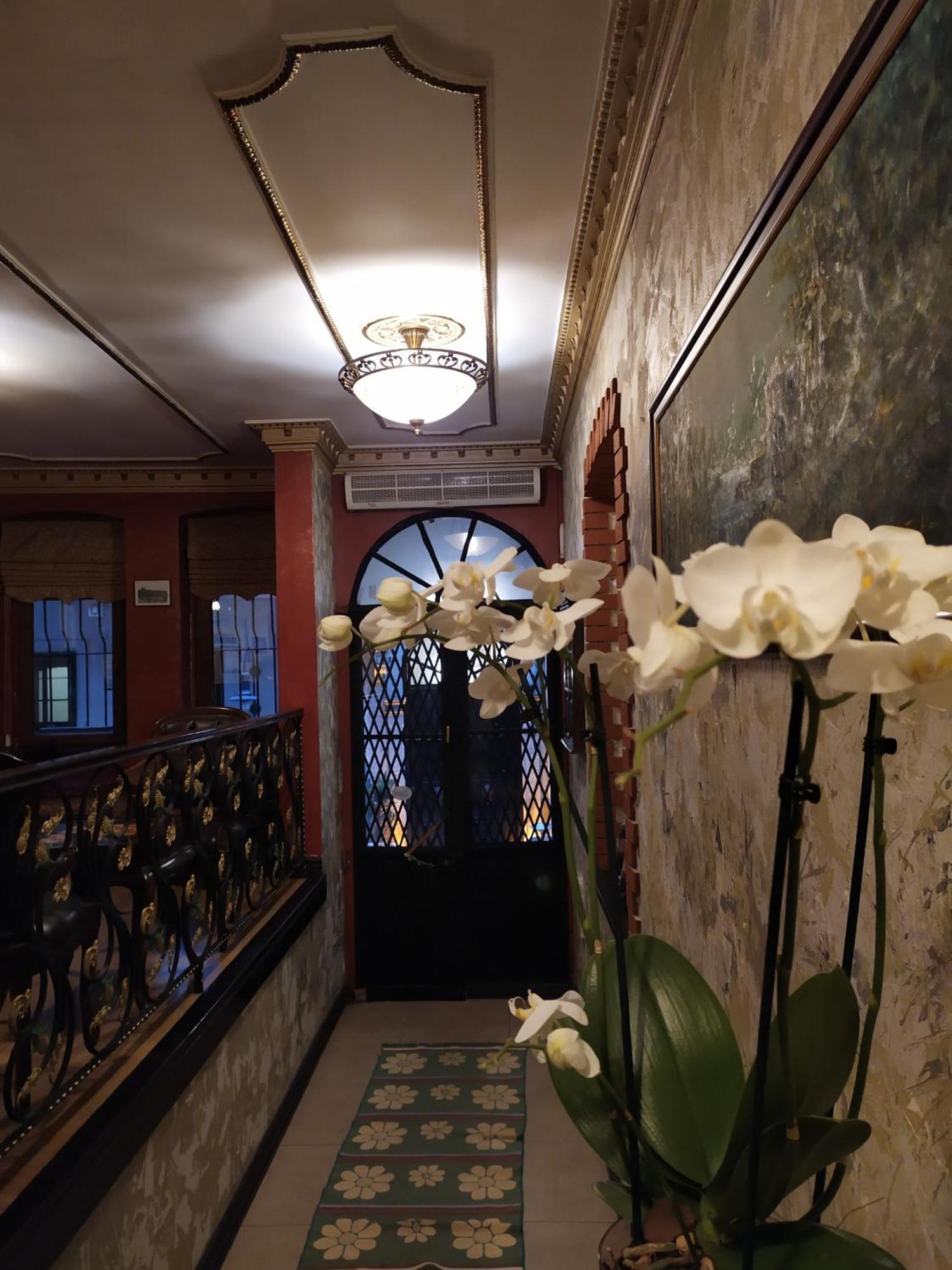 Istanbul Irish Hotel מראה חיצוני תמונה